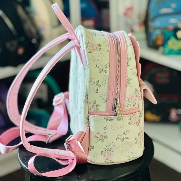 Lady and the Tramp - Lady in a Gift Box Mini Backpack - Picture 2 of 5